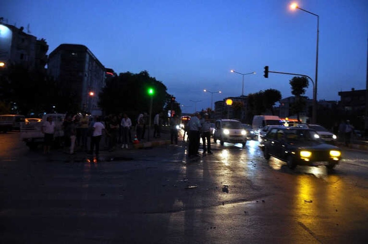 Aydın\'da Trafik Kazası: 1 Ölü, 4 Yaralı