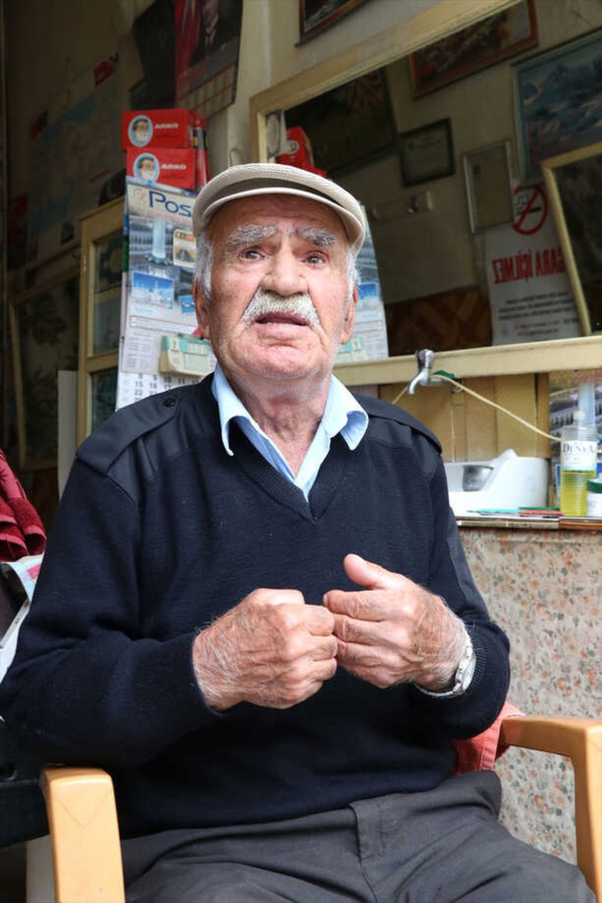 Bahçeli, Gazetecilerle Bir Araya Geldi