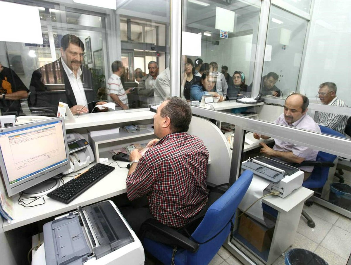 Dursunbey Belediyesi Güneşten Günlük 1000 Dolar Kazanıyor