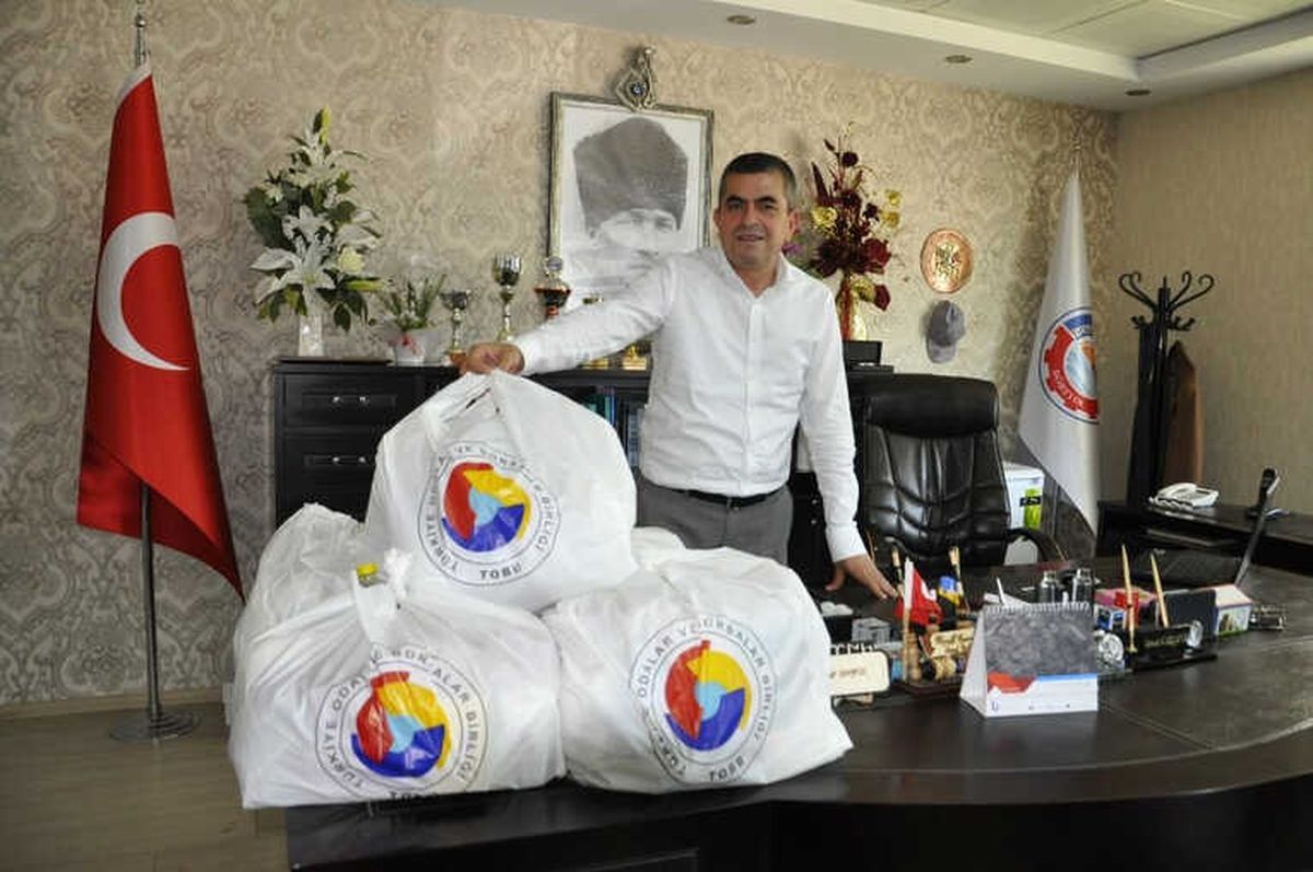 Hatay\'da 800 Aileye Gıda Yardımı