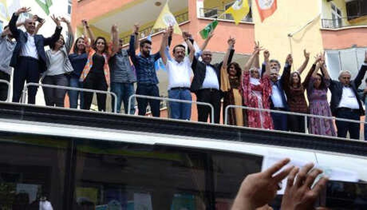 Hdp, Diyarbakır Adaylarını Tanıttı