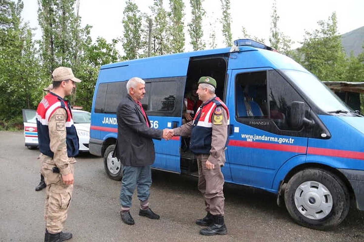 Jandarmadan Asayiş ve Trafik Uygulaması