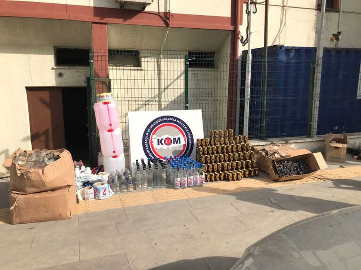 Mersin\'de Sahte İçki Operasyonu