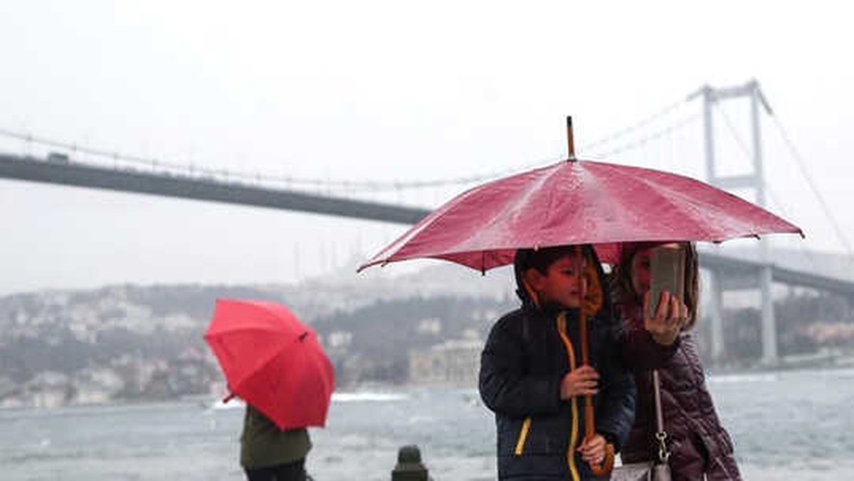 Meteoroloji\'den 3 Büyük Şehre Yağış Uyarısı