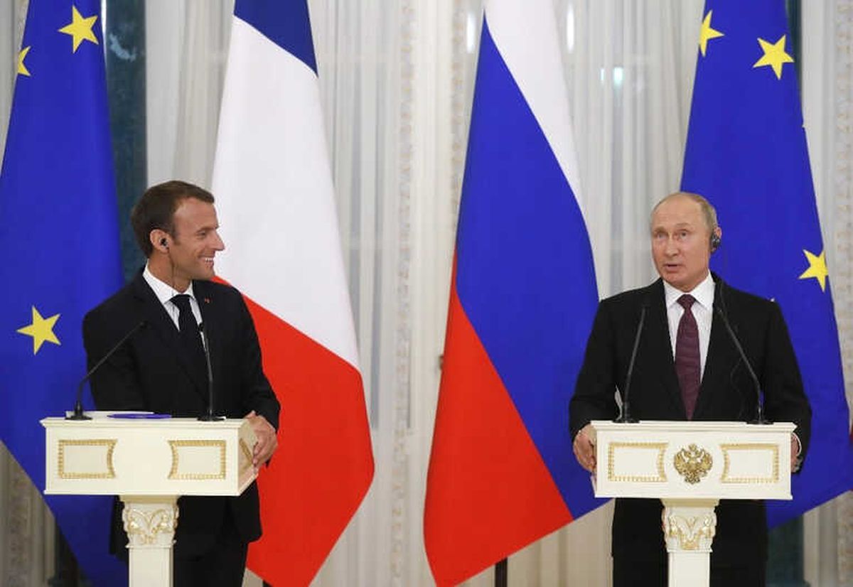 Putin ve Macron\'dan Ortak Basın Toplantısı