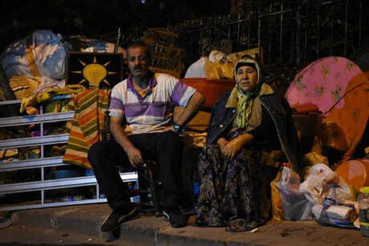 Ramazan Ayında Sokakta Kaldılar