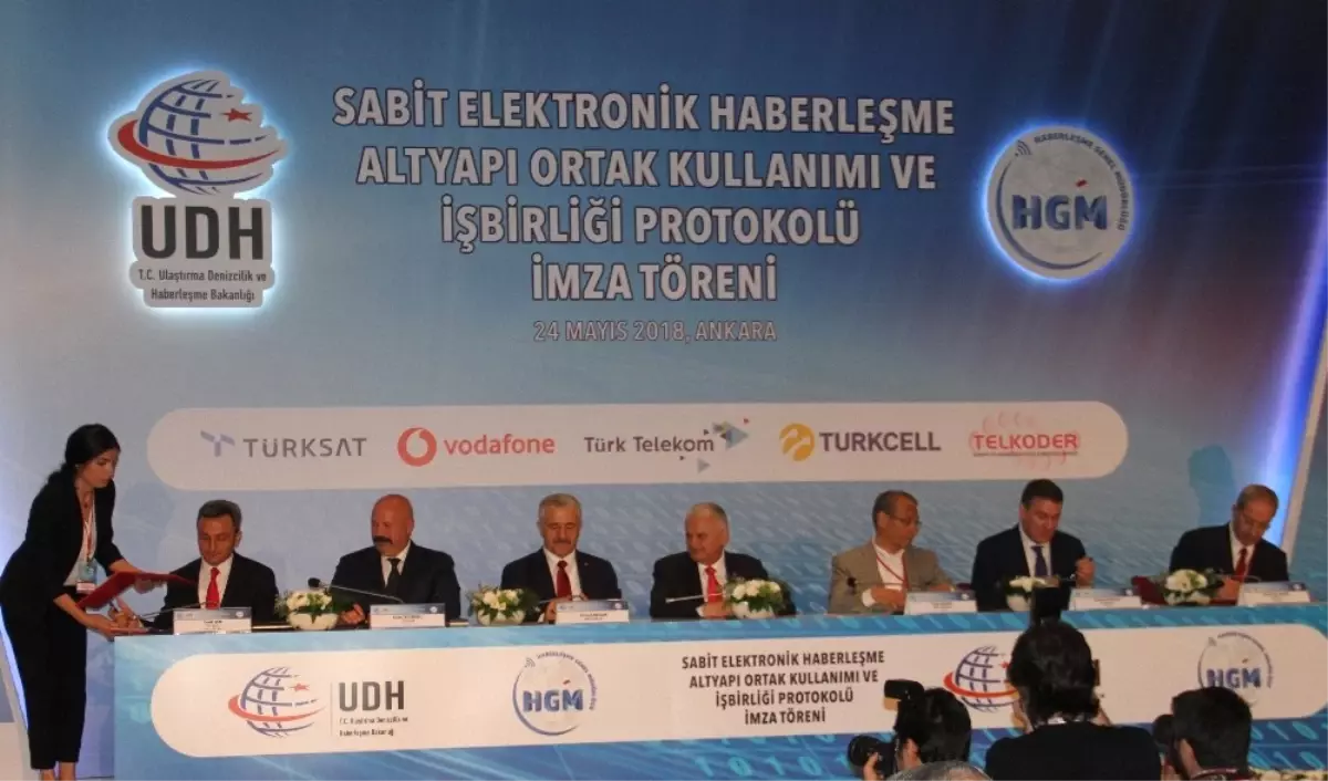 Sabit Elektronik Haberleşme Altyapısının Kiralanması Protokolü İçin İmzalar Atıldı