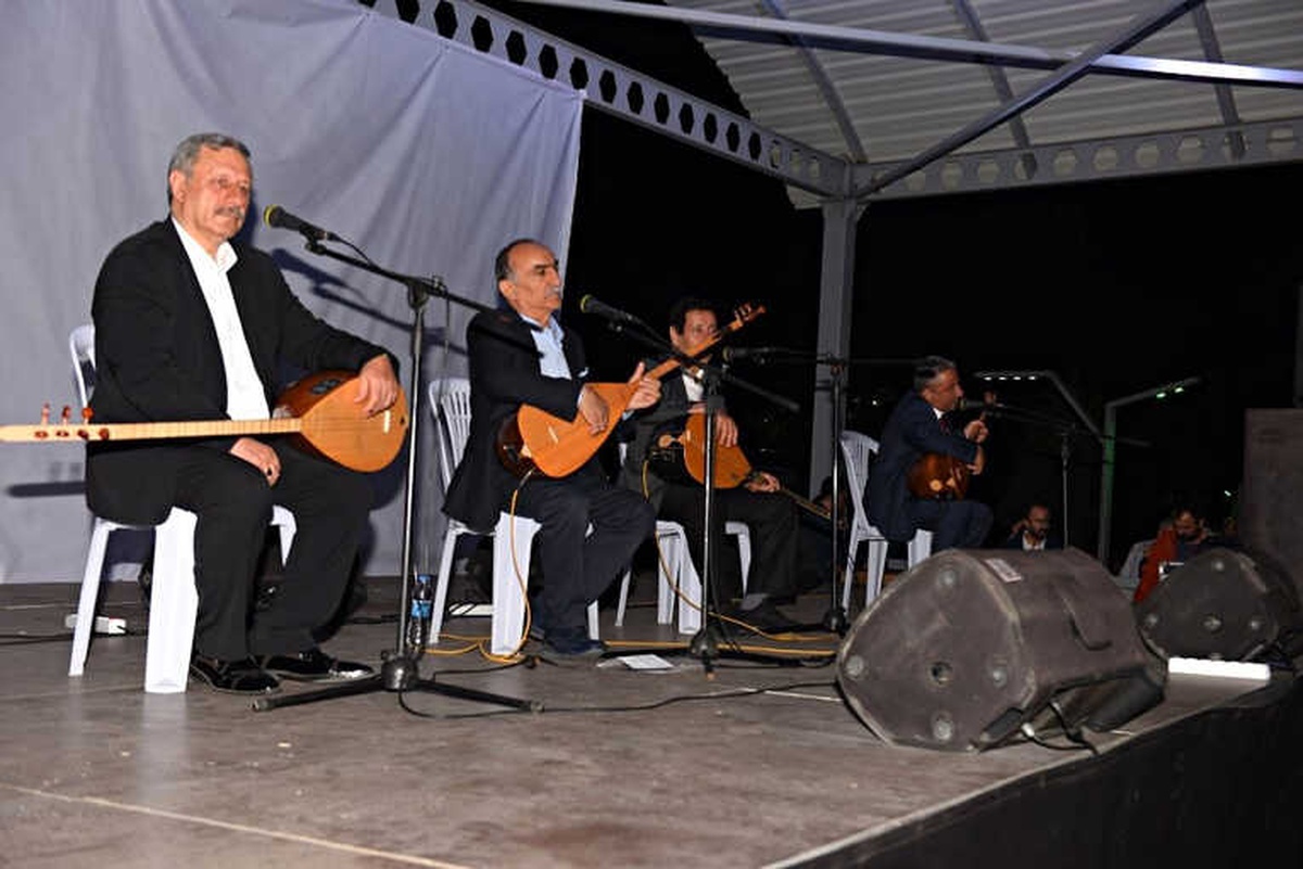 Turhal Belediyesi Aşıklar Şöleni Düzenledi.