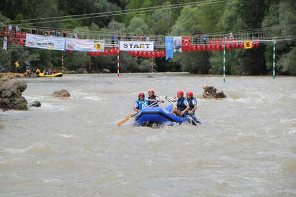 Türkiye Rafting Şampiyonası Tunceli\'de Başladı