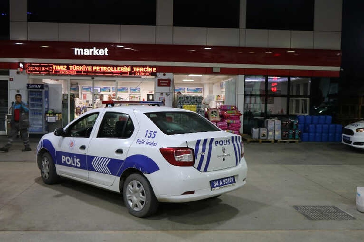 Tuzla\'da Akaryakıt İstasyonuna Silahlı Soygun