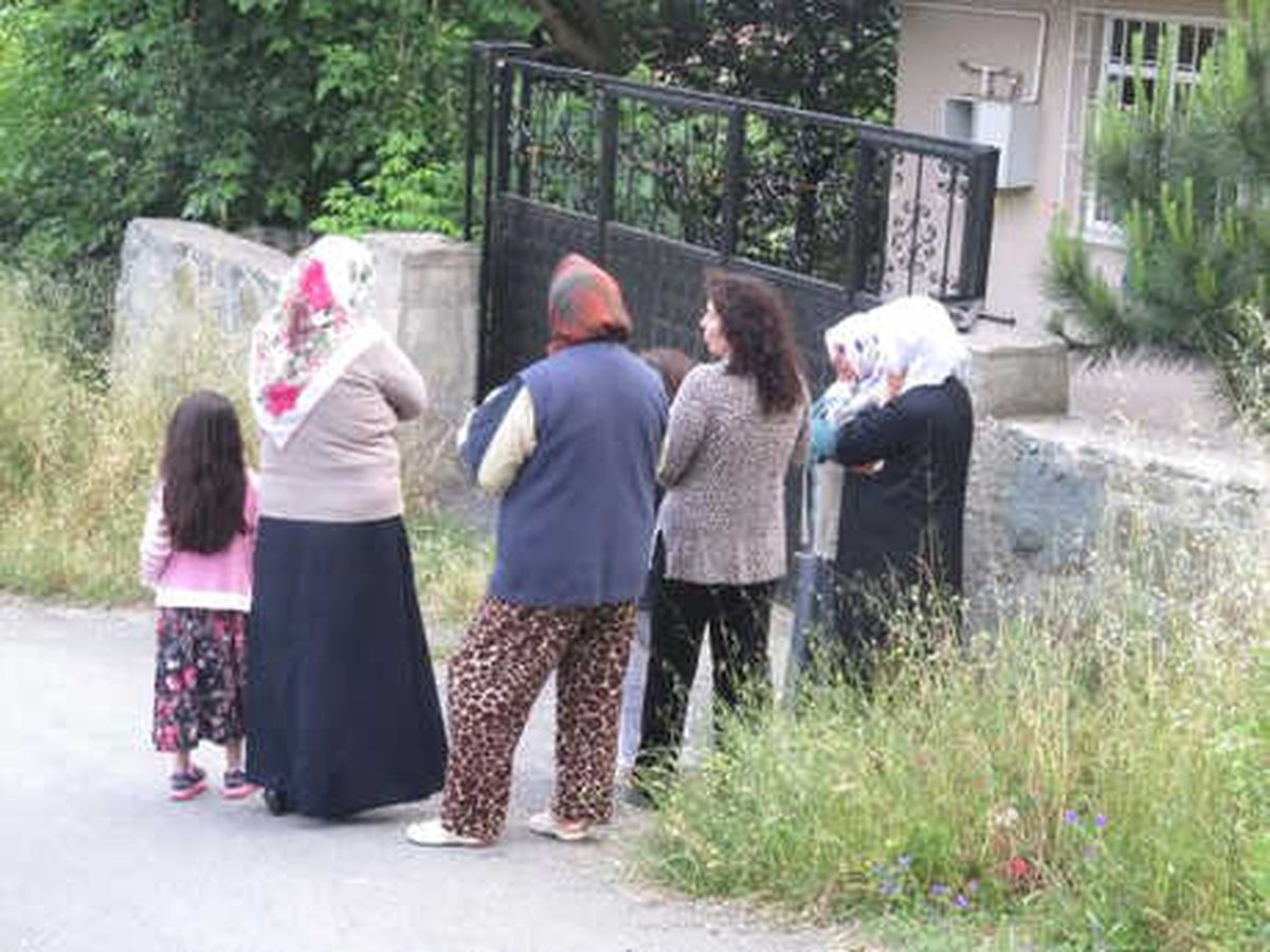 Ümraniye\'de Otomobil Alev Alev Yandı