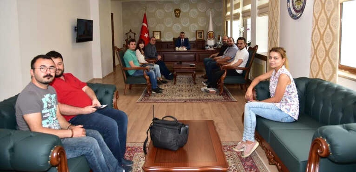 Vali Büyükakın Basın Mensuplarının Sorunlarını Dinledi