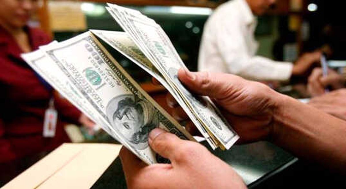Yabancı Durdu, Yerli Doları Tırmandırıyor