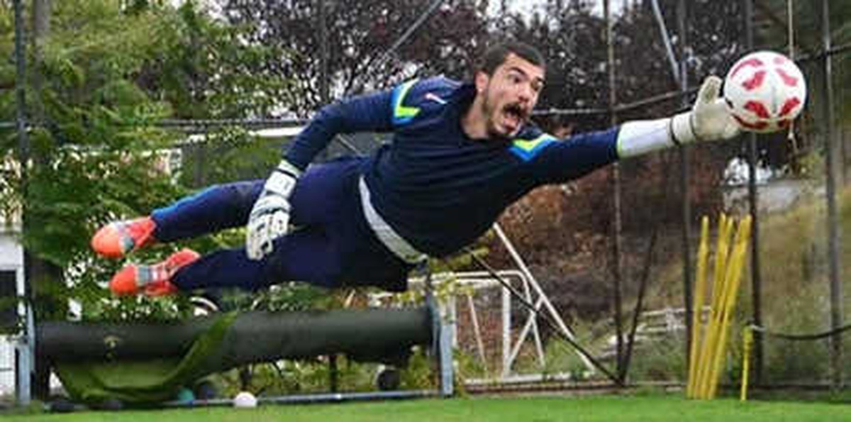 Altay, Emre Koyuncu\'yu Takımda Tutmak İstiyor