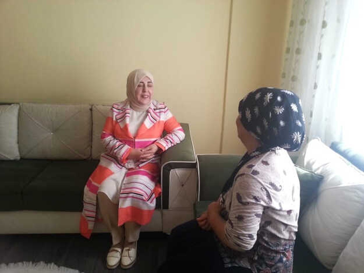 Ayşe Kamçı Melikgazi\'de Ev Ziyaretlerinde