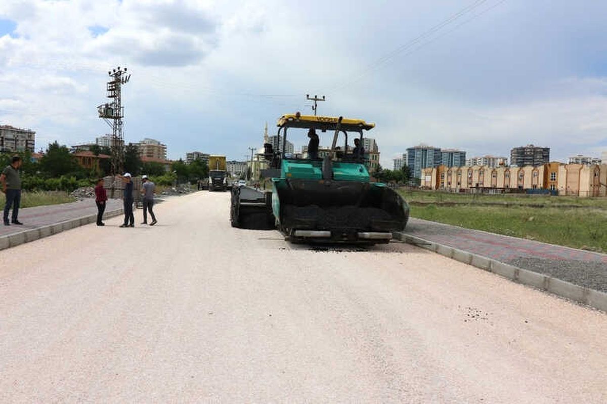 Bağlar Belediyesi Asfaltlama Çalışması Başlattı