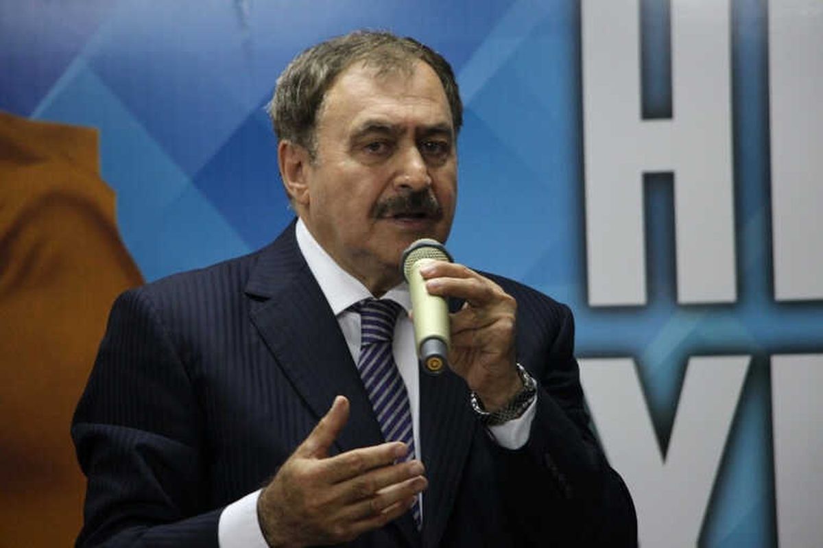 Bakan Eroğlu: "Atma Muharrem, Sen Bisiklet Binmeye Devam Et"