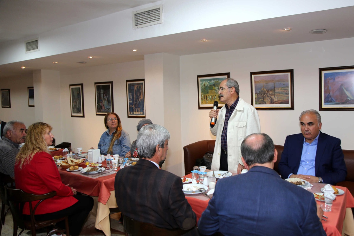 İmamoğlu: Uluslararası Diyaloğa Değer Veriyoruz