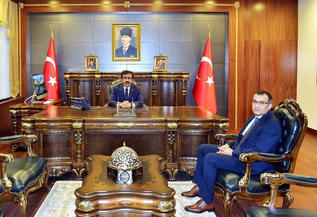 Lice Kaymakamı ve Belediye Başkanı Abdulkadir Çelik Görevine Başladı