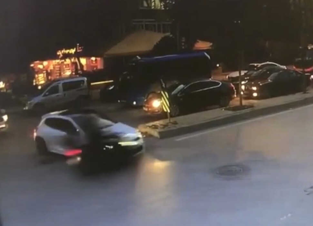 İstanbul\'da Feci Motosiklet Kazası Kamerada
