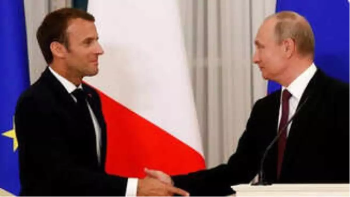 Saint Petersburg\'da Putin-Macron Zirvesi