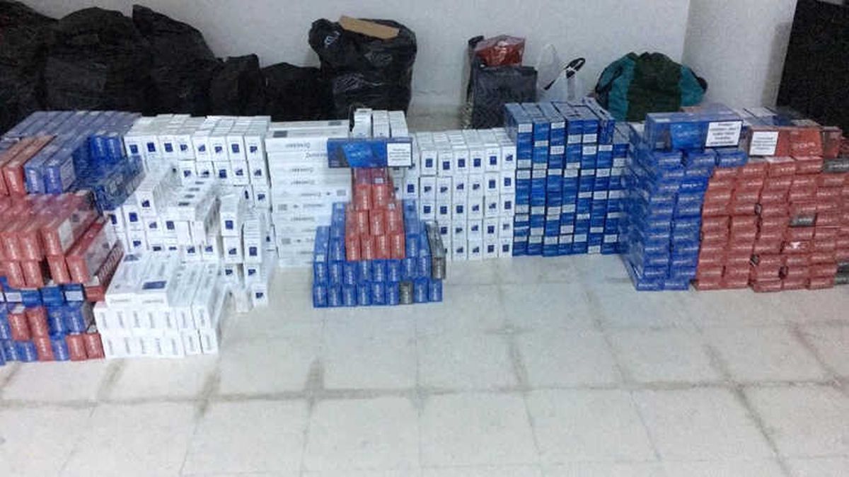 Samsun\'da 5 Bin 200 Paket Kaçak Sigara Ele Geçirildi