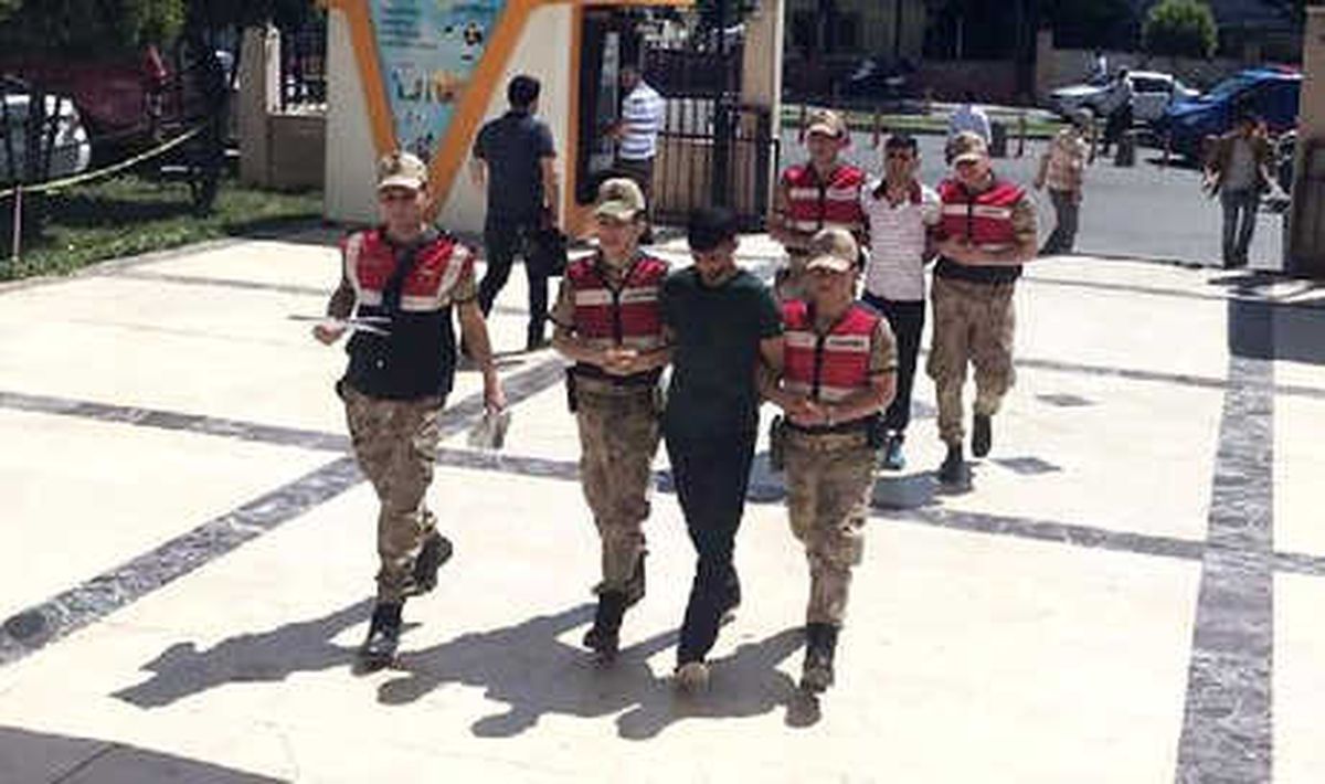 Şanlıurfa\'da Uyuşturucuya 2 Tutuklama