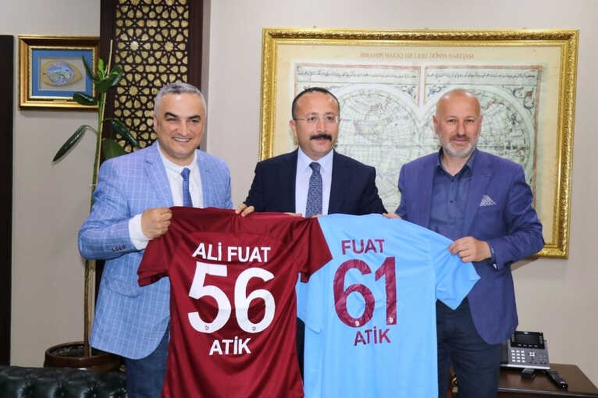 Siirt Valisi Atik Gazetecileri Buluşturdu