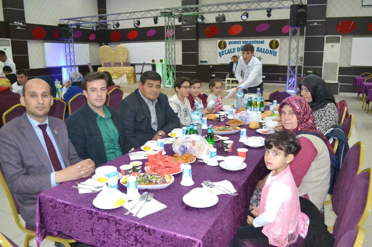 Şuhut\'ta Gazi ve Şehit Ailelerine İftar