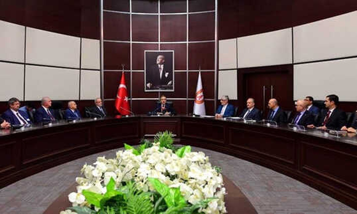 Yerli Elektromanyetik Top Sahaya Çıkacak