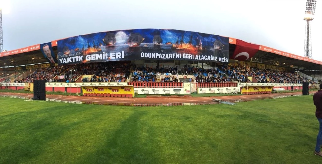 AK Parti Odunpazarı Teşkilatı, Seçim Startını Eski Atatürk Stadyumu\'nda Verdi