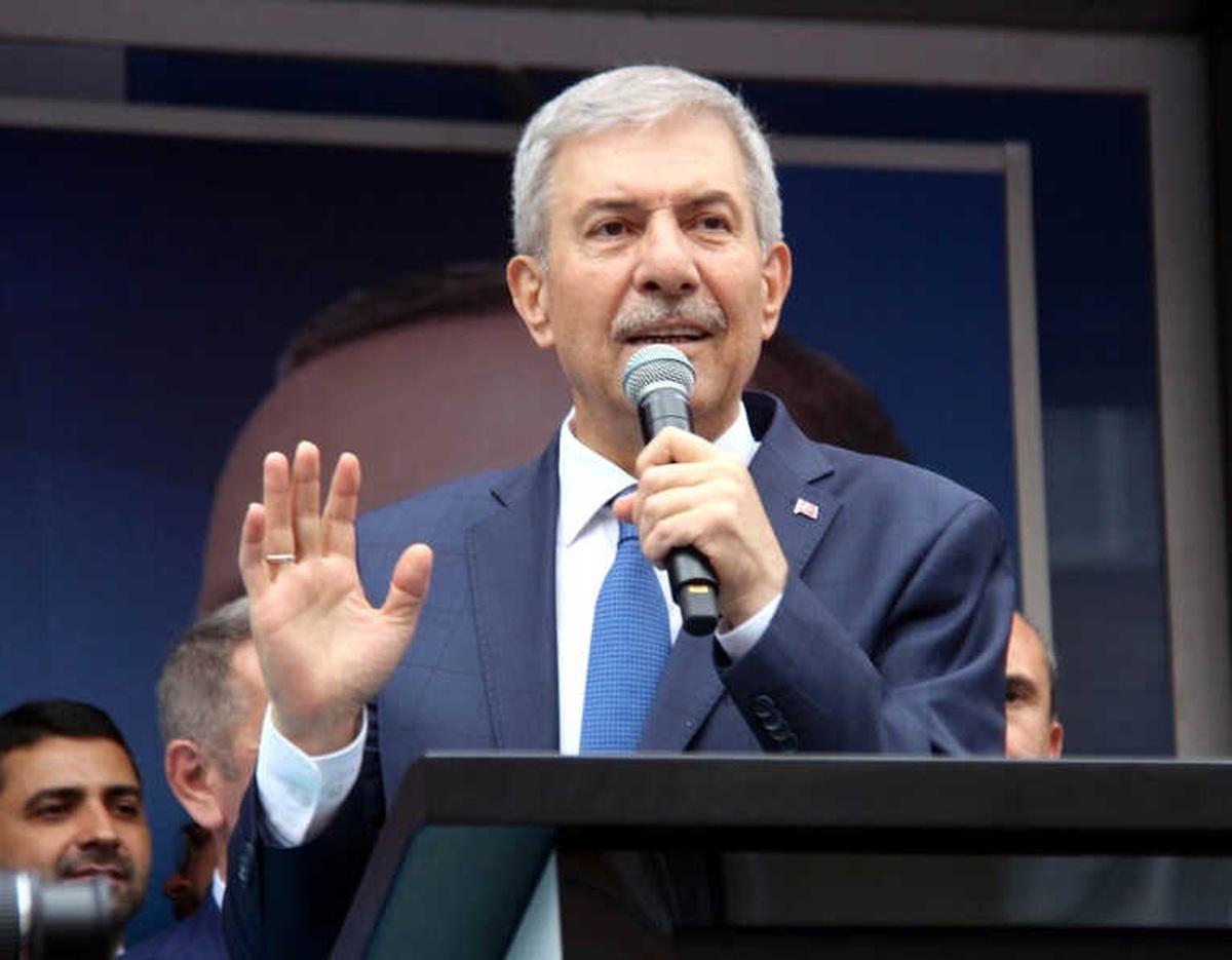 Bakan Demircan: "Cumhurbaşkanlığı Sistemi Daha Önceden Olsa 3 Değil 6 Kat Kalkınırdık"
