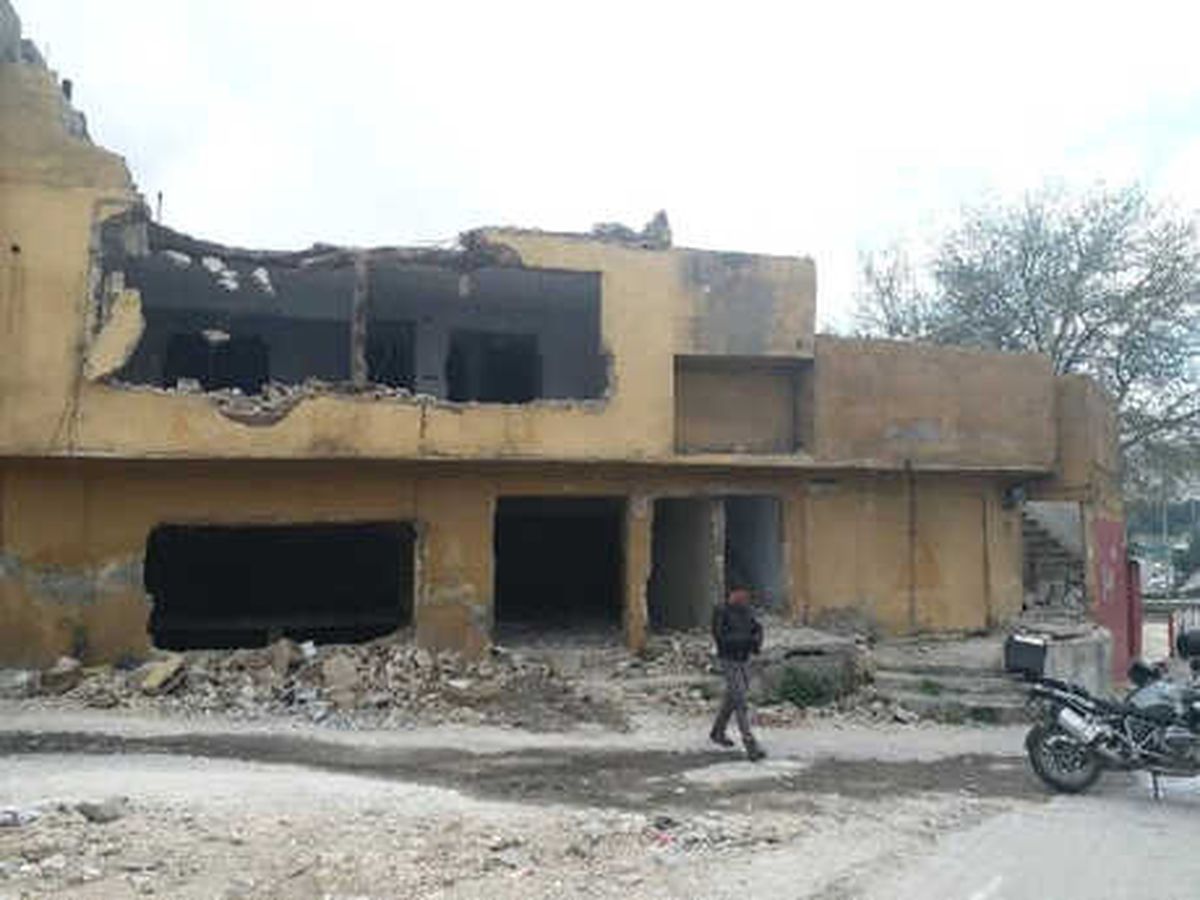 Bakanlığın Talimatıyla Metruk Binalar Yıkılıyor