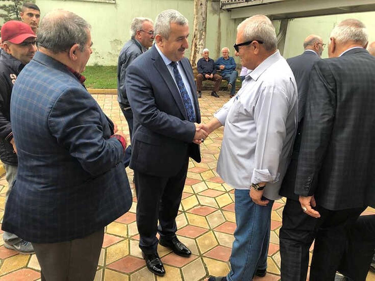 Başkan Baran, Çamlıtepe Mahallesi\'nde Vatandaşlar ile Bir Araya Geldi