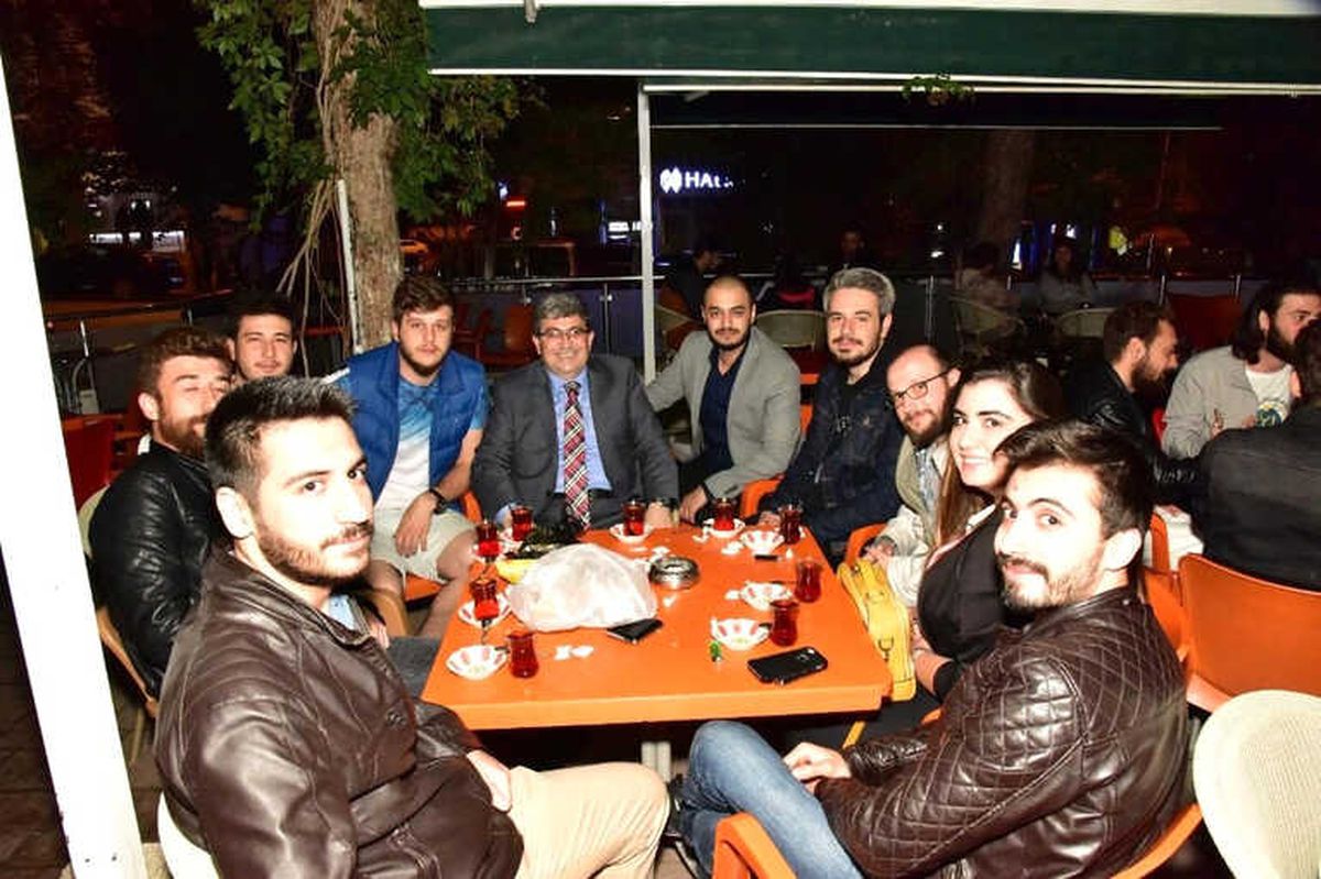 Başkan Can, İftar Sonrası Vatandaşlarla Buluştu