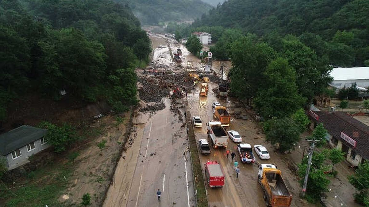 Bursa - Orhaneli Yolu Tekrar Oluşan Heyelan Nedeniyle Trafiğe Açılamadı