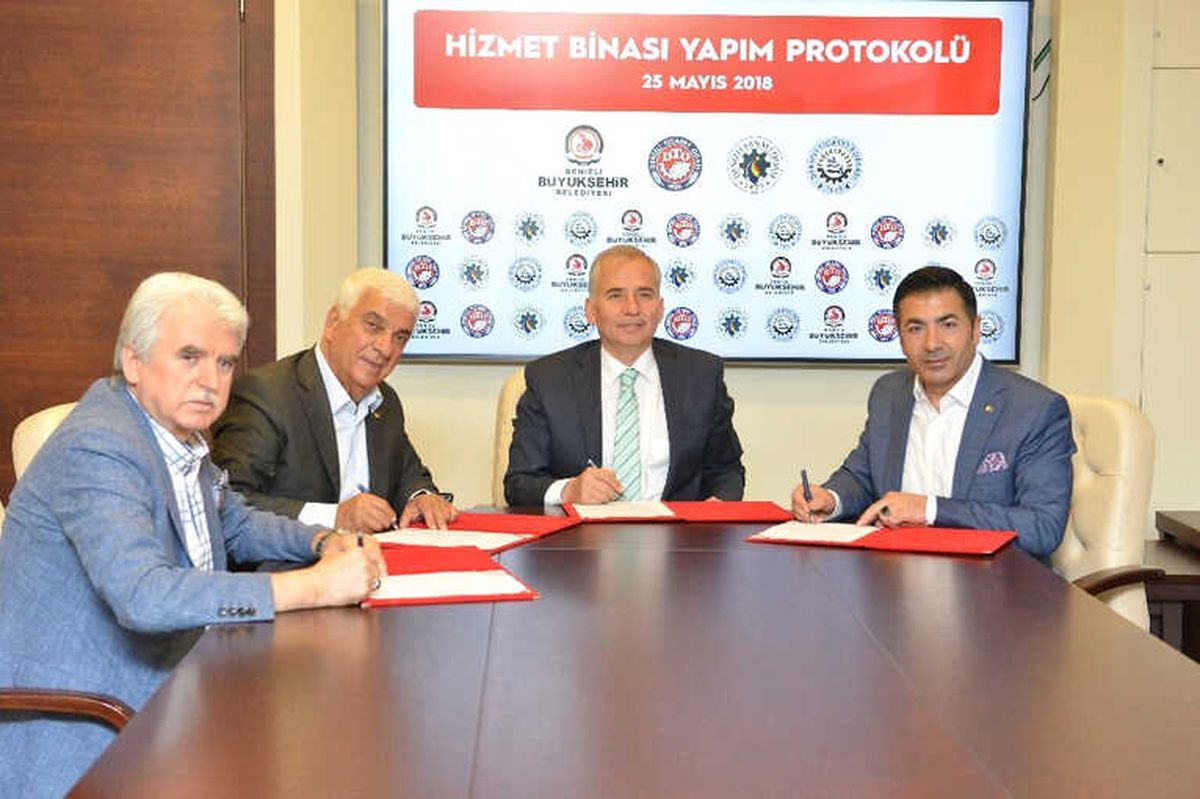 Denizli\'de Sanayiciler Tek Çatı Altında Birleşiyor