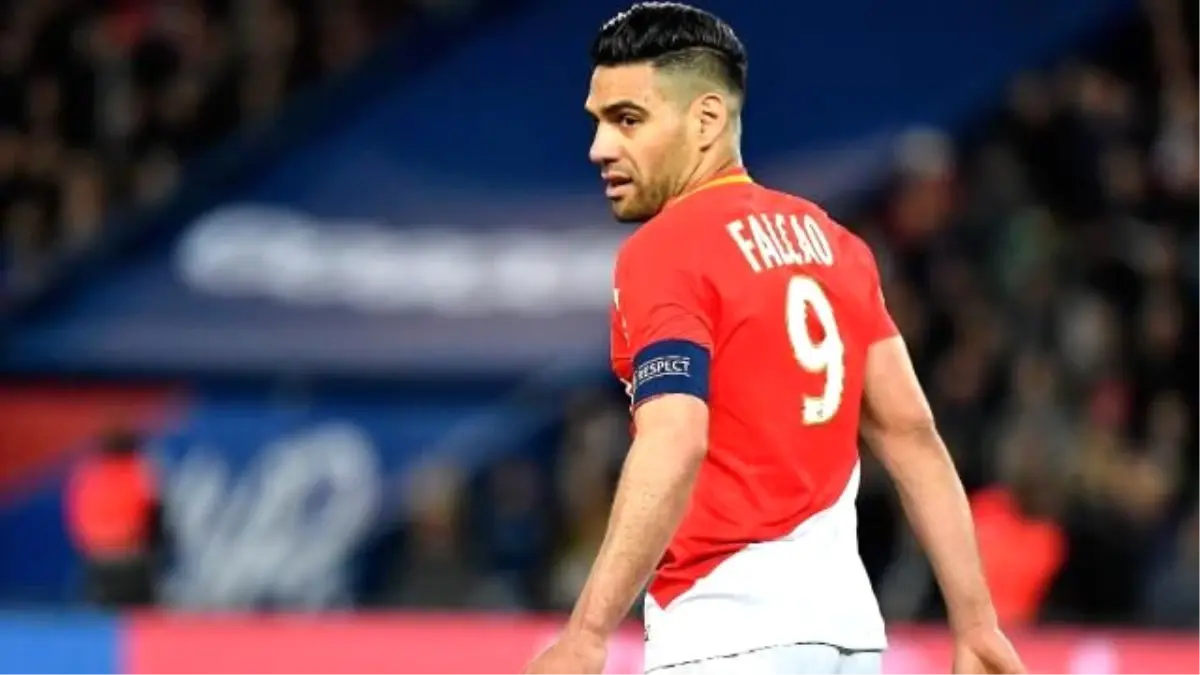 Falcao\'ya Hapis ve Para Cezası