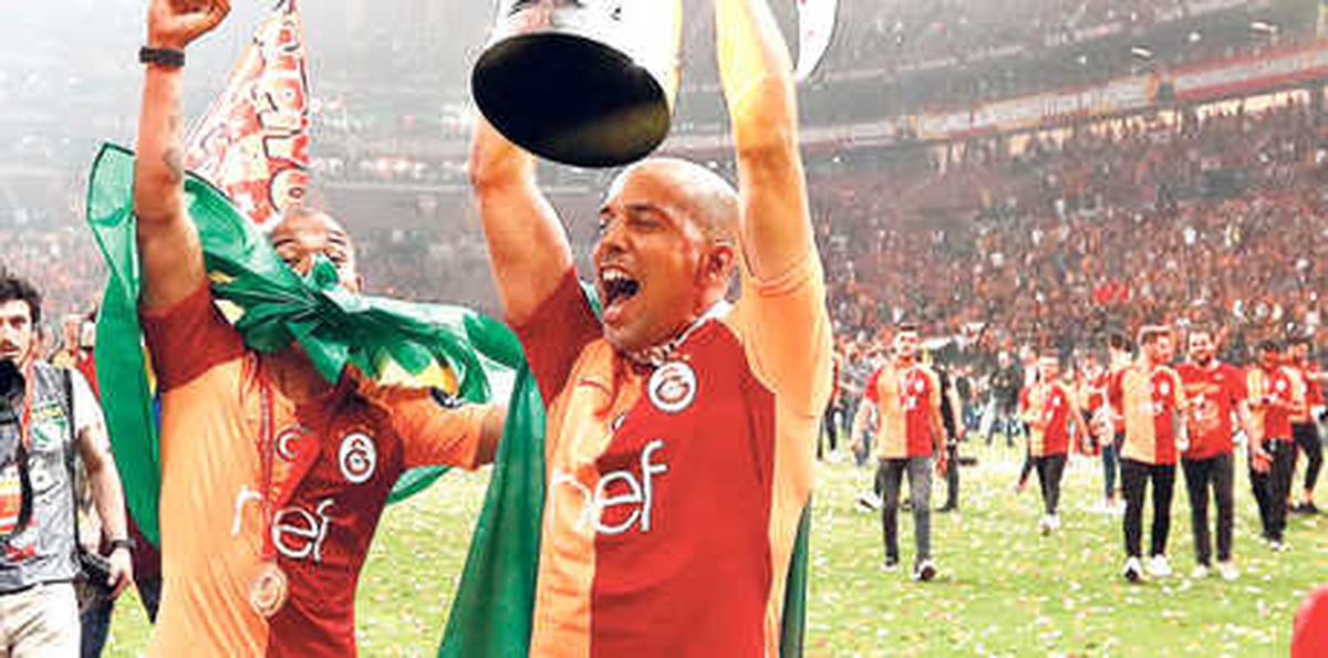 Feghouli Sakat Mı?