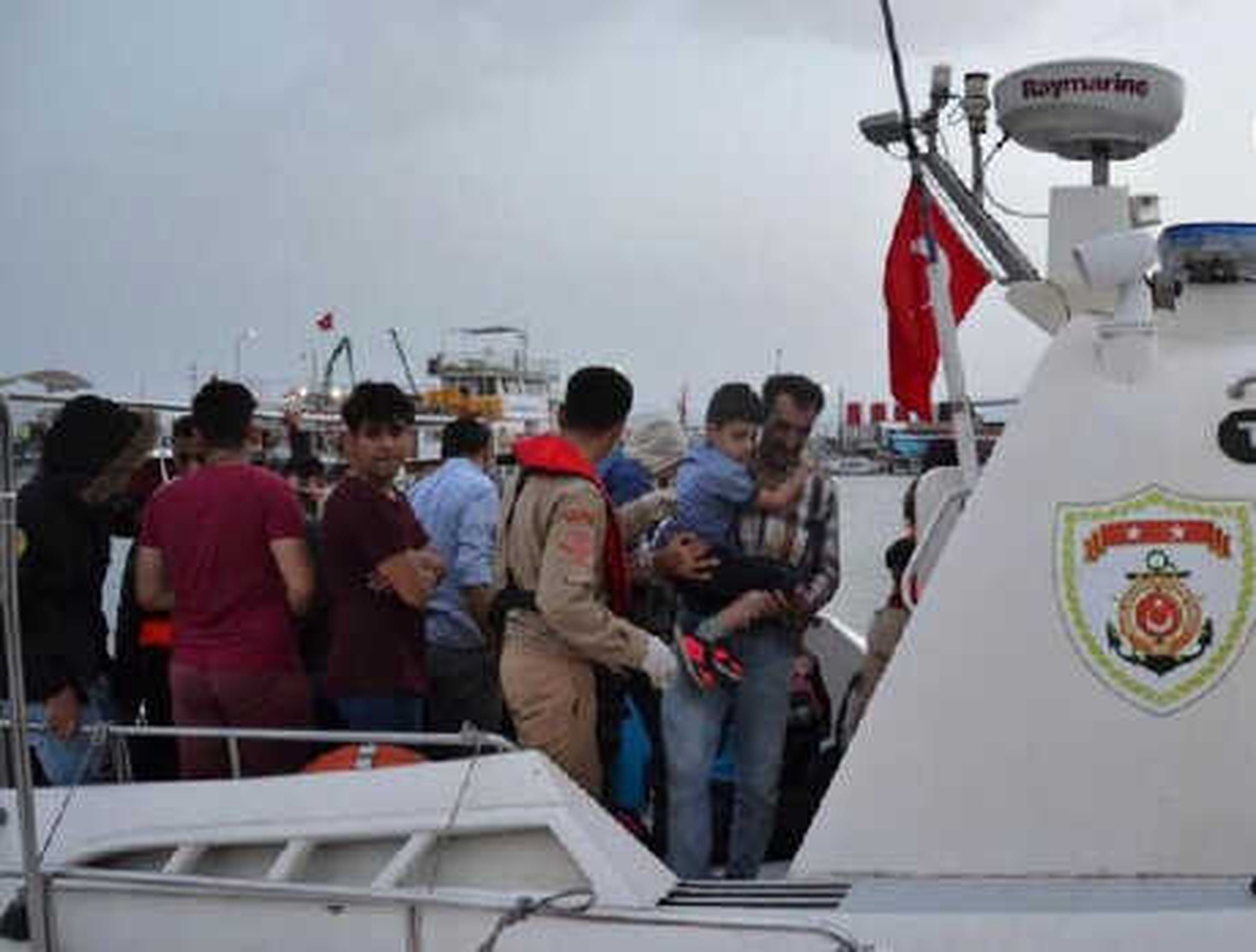 İzmir, Aydın ve Muğla\'da 740 Kaçak Göçmen Yakalandı