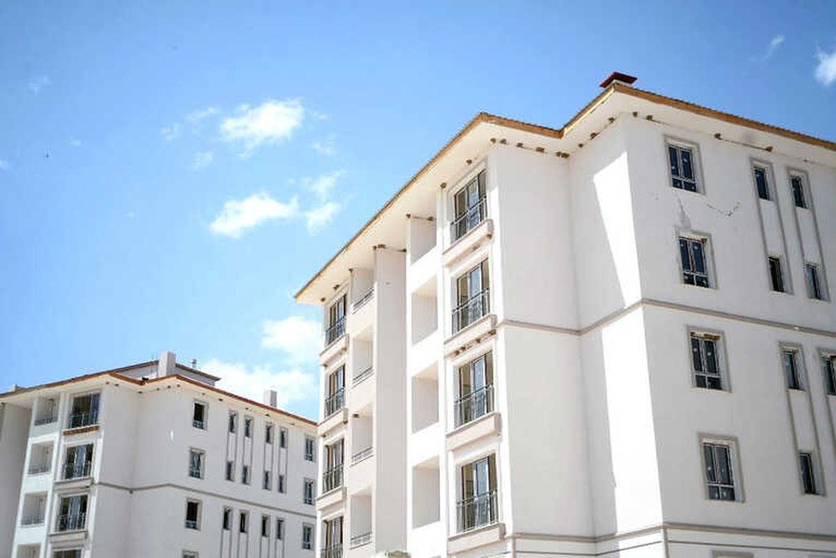 Kırlangıç Yuvalar, İnşaat Çalışmalarını Durdurdu