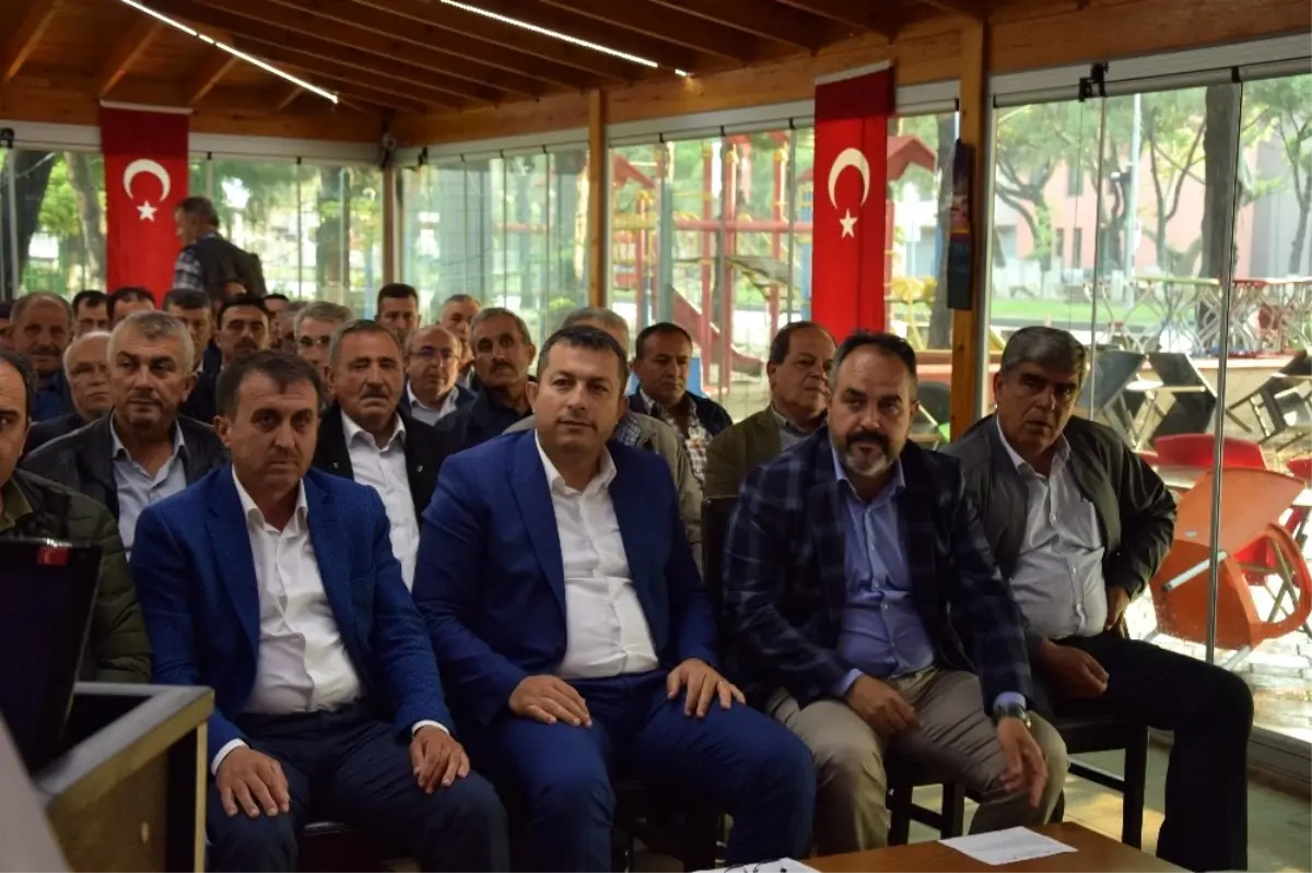 Lapseki\'de Köylere Hizmet Götürme Birliği Toplantısı