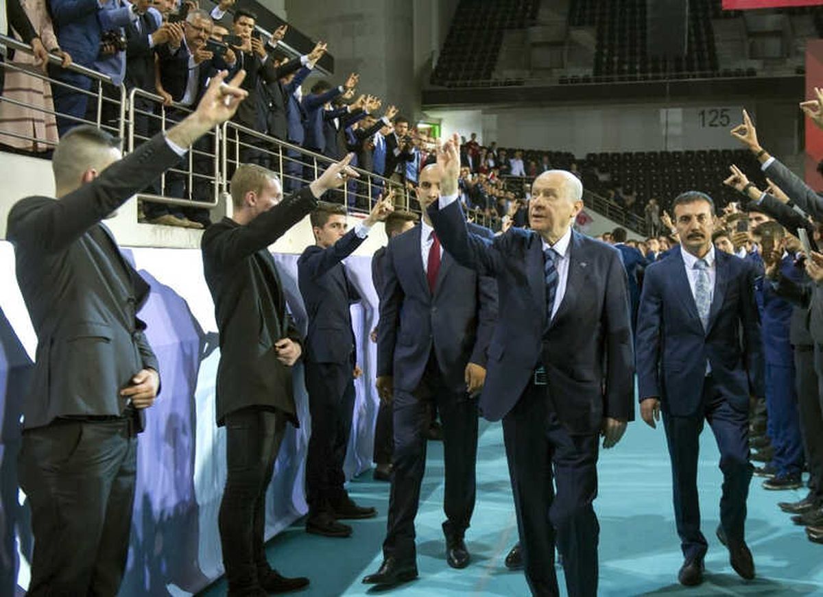 MHP Genel Başkanı Devlet Bahçeli Partisinin Seçim Beyannamesini Açıklıyor.