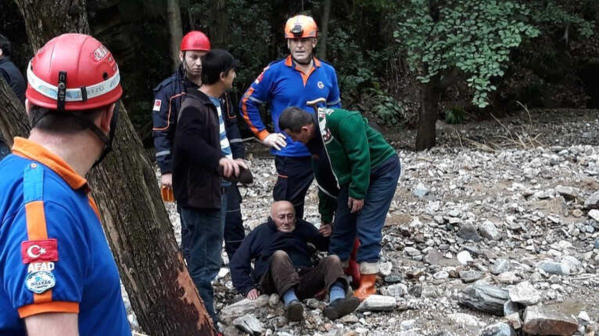 Sel Sularında Can Pazarı