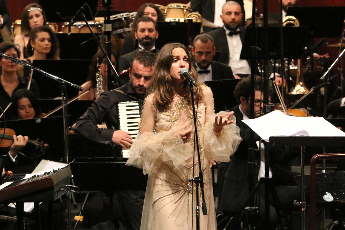 Senfoni Orkestrası Sezonu Lara Di Lara\'nın Konseri İle Kapattı