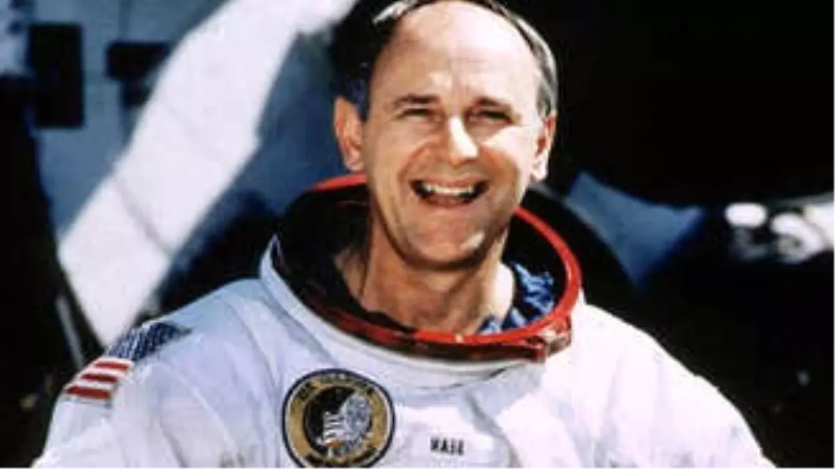 Ay\'da Yürüyen ABD\'li Astronot Alan Bean Öldü