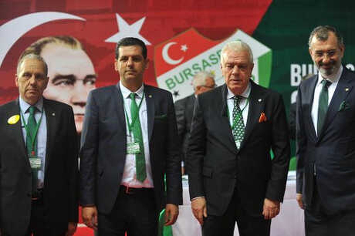 Bursaspor\'da Olağan Genel Kurul\'un İlk Oturumu Yapıldı