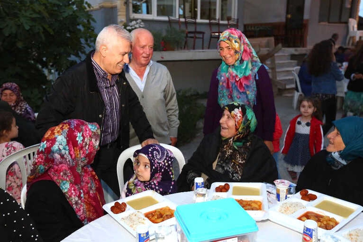 Çaylı Merkez Cami Yenilenerek Hizmete Açıldı