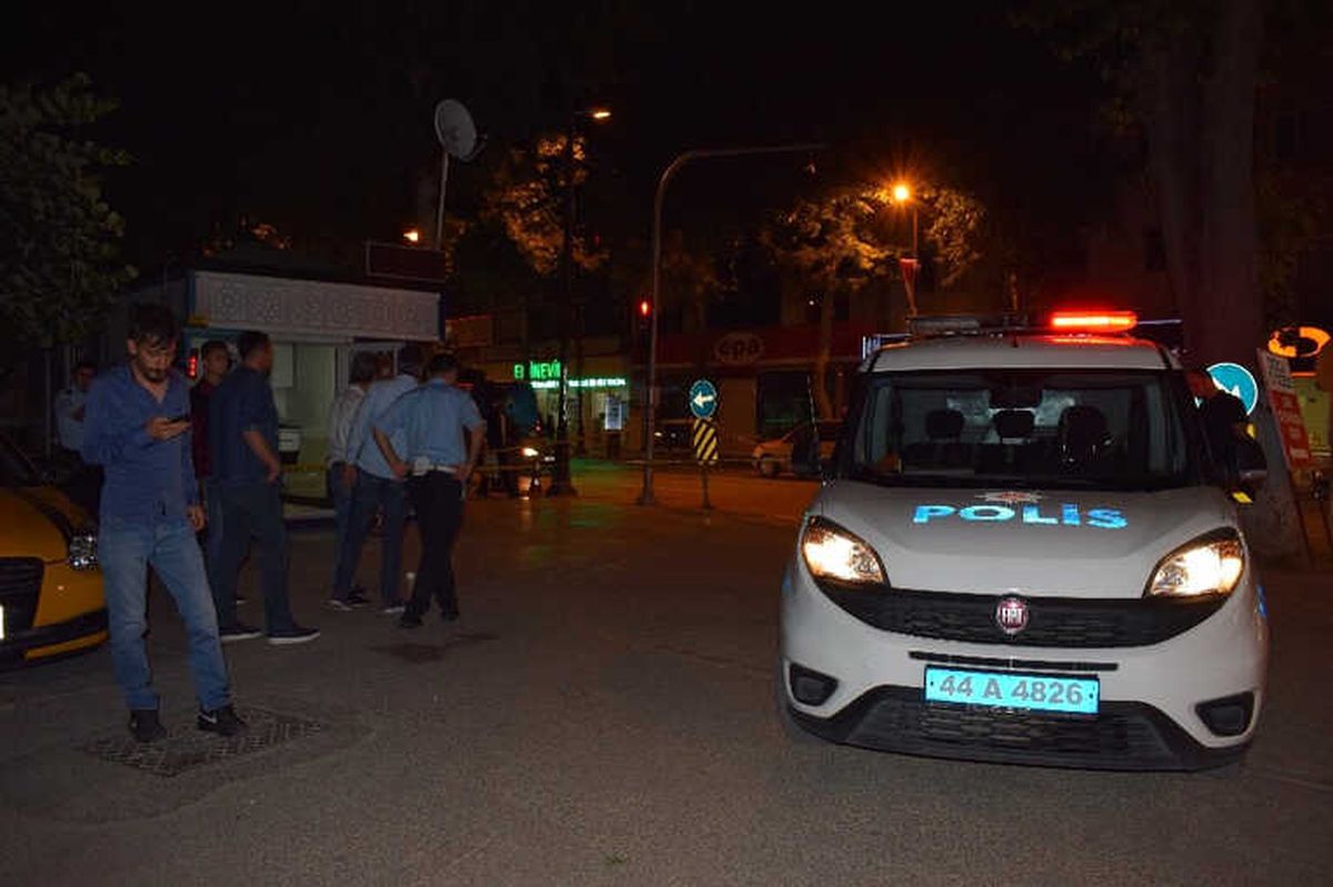 İki Gurup Arasında Silahlı Kavga: 2 Yaralı