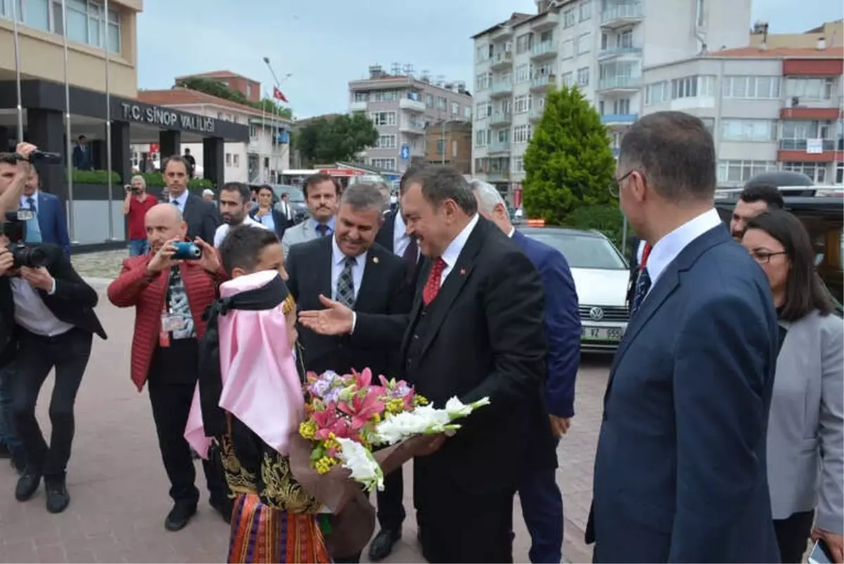 Orman ve Su İşleri Bakanı Veysel Eroğlu Sinop\'ta